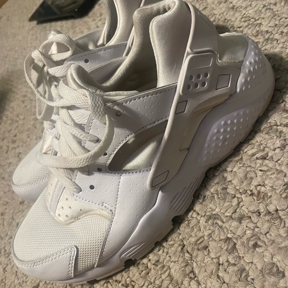 Nike shoes